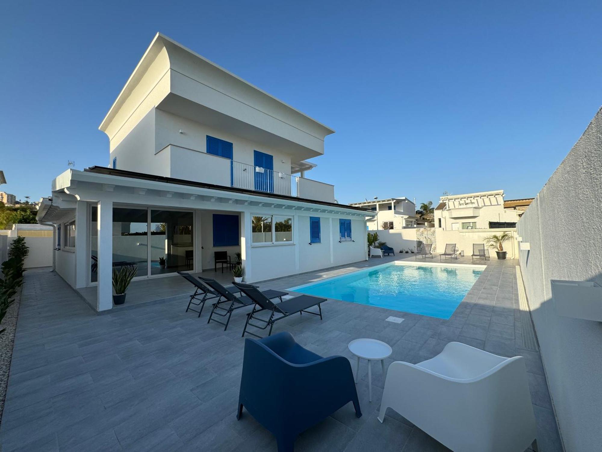 Onda Bianca Luxury Apartments 레알몬테 외부 사진