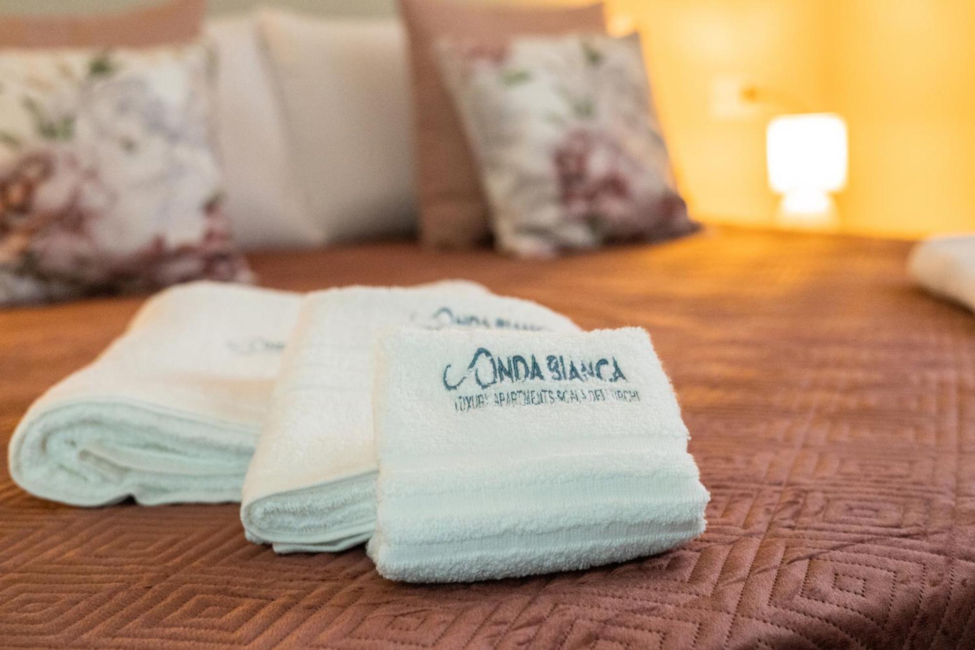 Onda Bianca Luxury Apartments 레알몬테 외부 사진