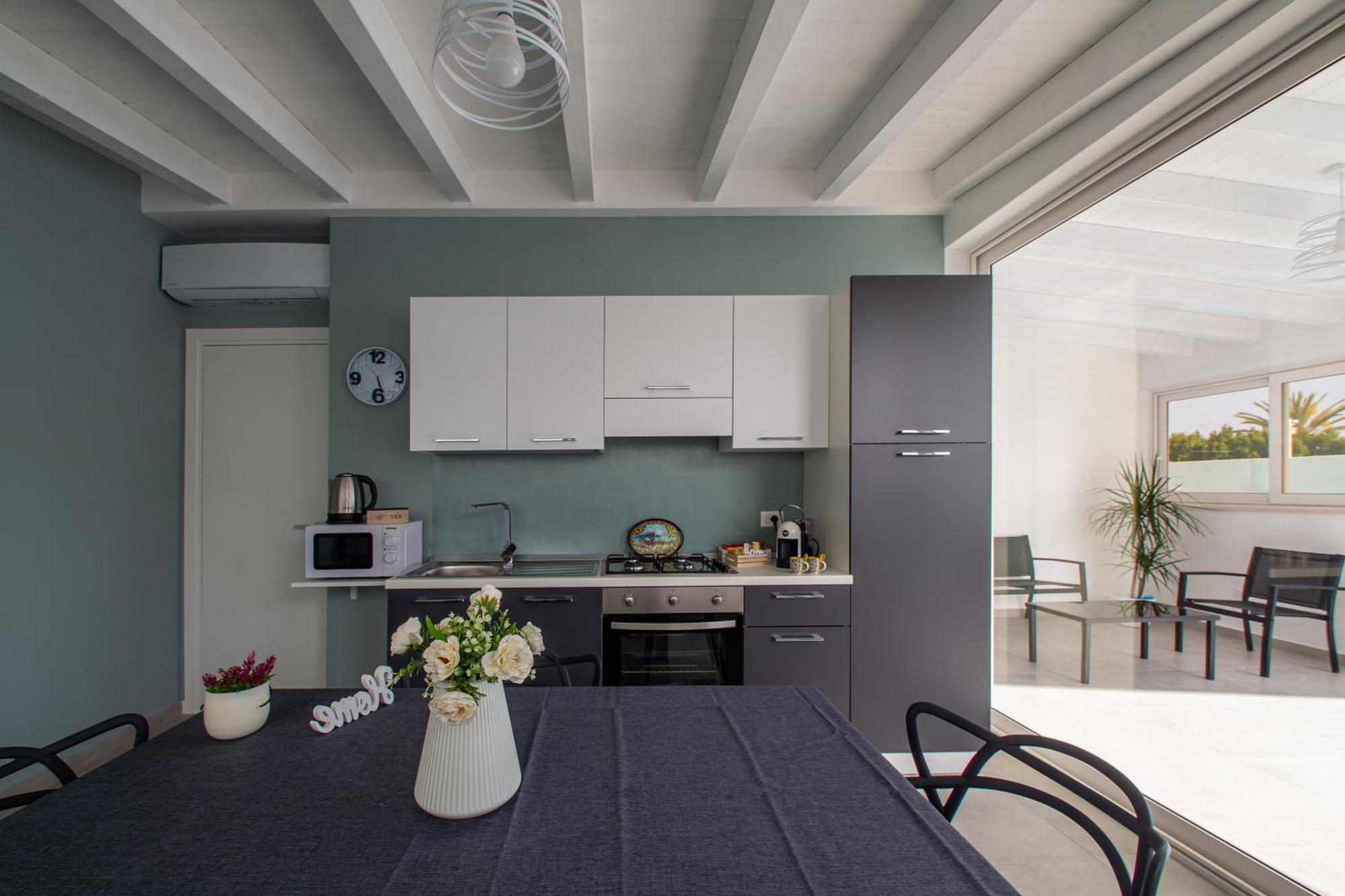 Onda Bianca Luxury Apartments 레알몬테 외부 사진