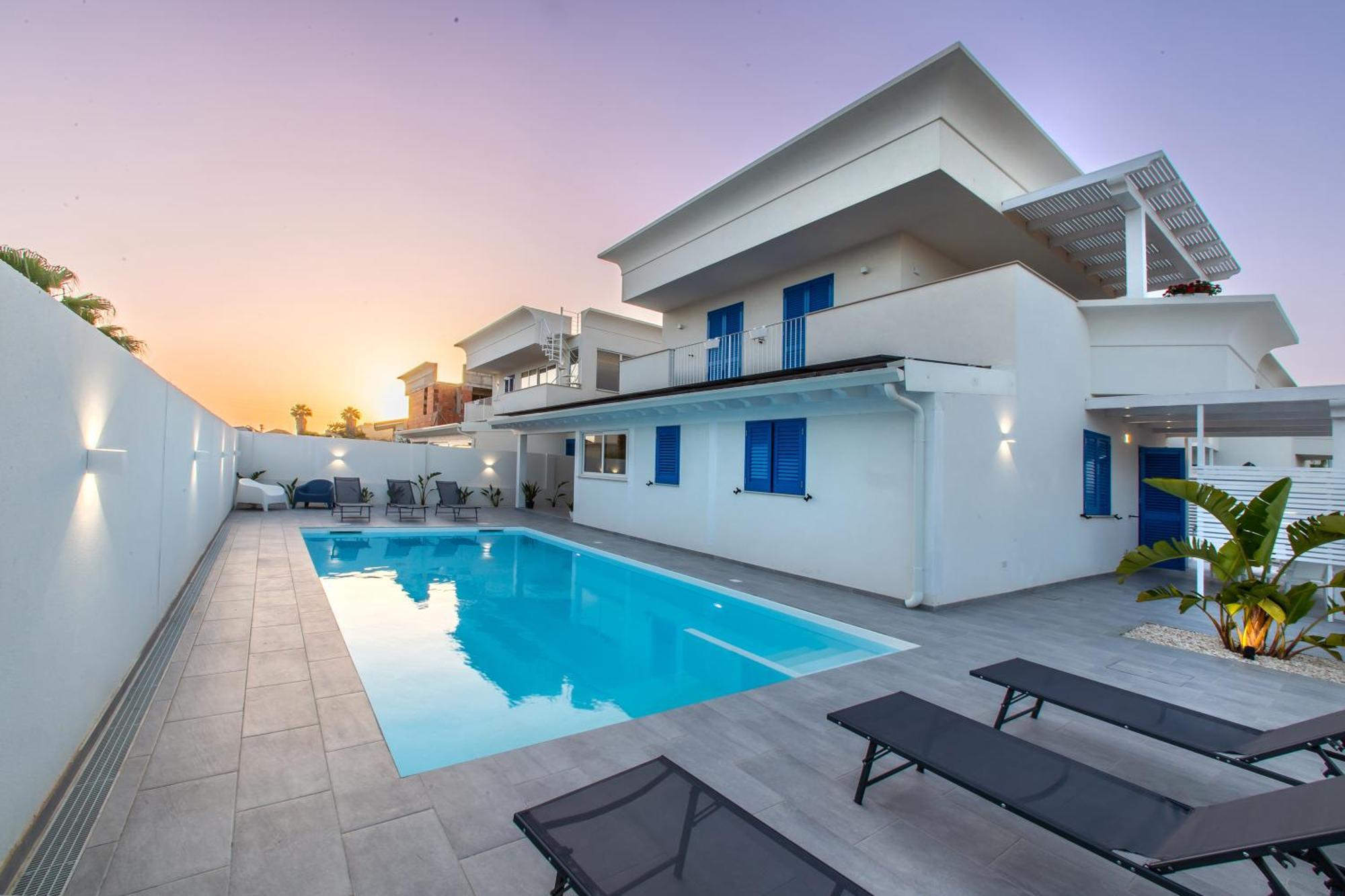 Onda Bianca Luxury Apartments 레알몬테 외부 사진
