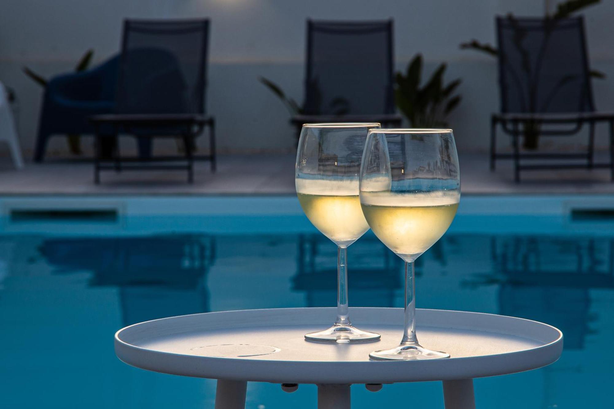 Onda Bianca Luxury Apartments 레알몬테 외부 사진