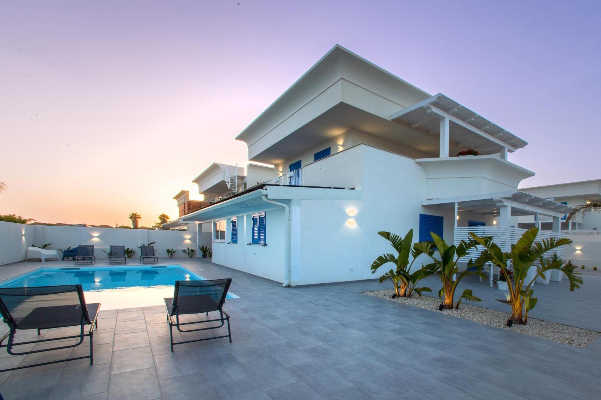 Onda Bianca Luxury Apartments 레알몬테 외부 사진